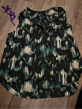 Sleeveless Printed V-Neck Blouse - Teal/Black - Unknown Brand